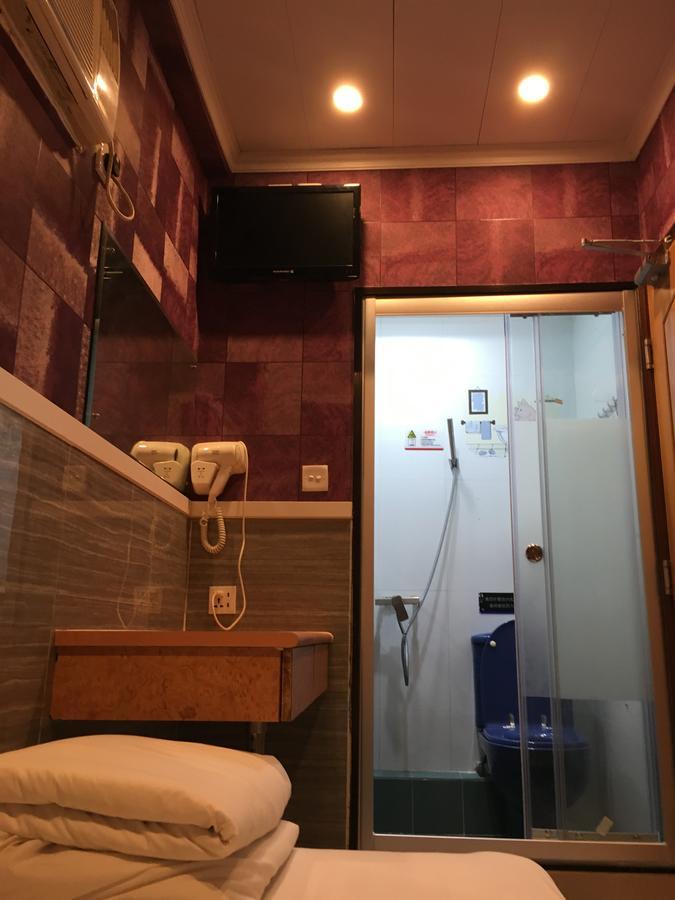 Just Inn On Nathan Road Hong Kong Exterior photo